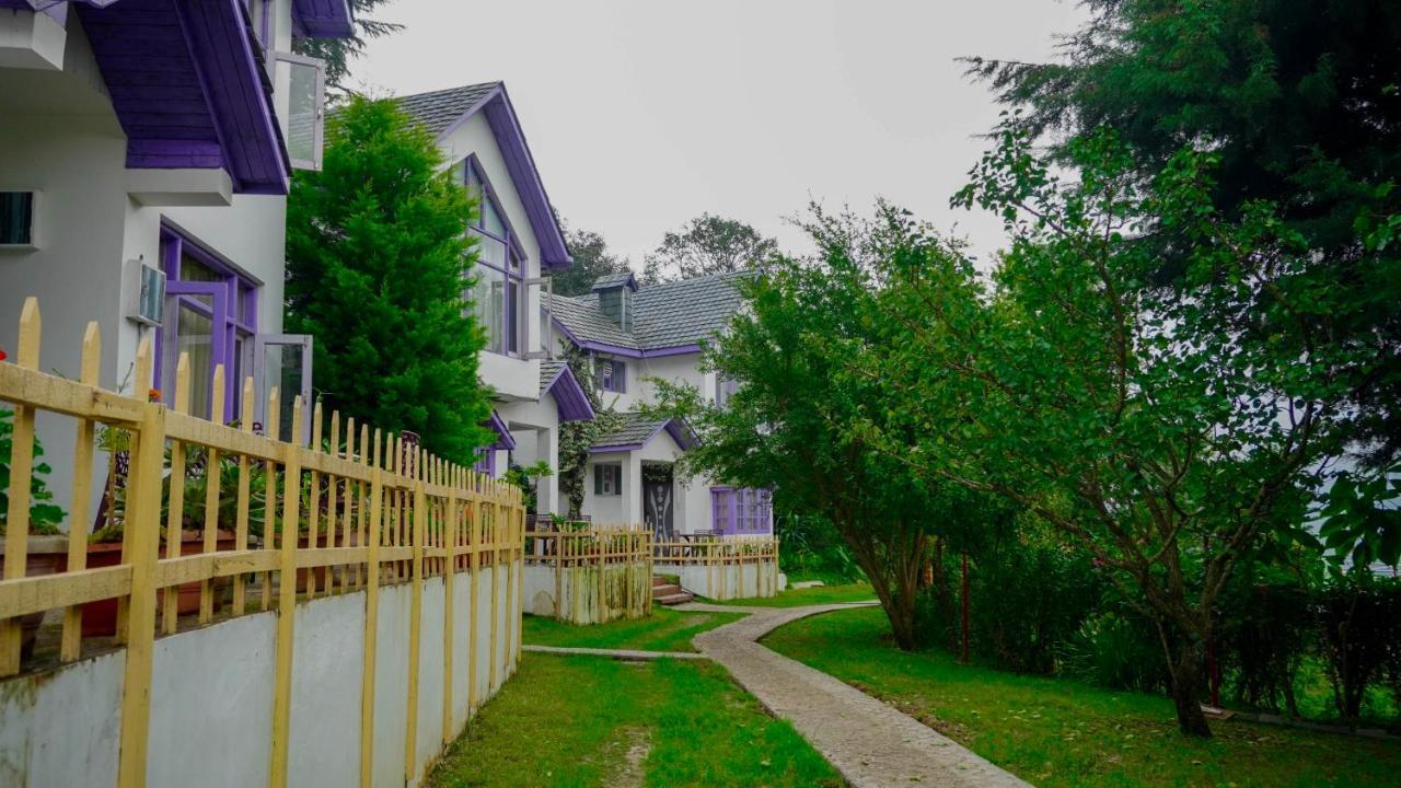 Oakwood Hamlet Resort Шимла Экстерьер фото